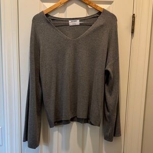 Old Navy Gray V-Neck Sweatshirt